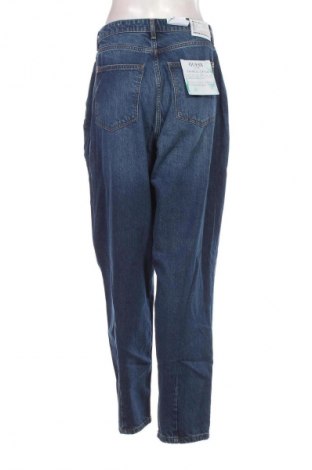 Дамски дънки Guess, Размер XL, Цвят Син, Цена 174,99 лв.