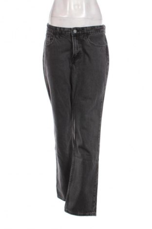 Damskie jeansy H&M, Rozmiar M, Kolor Szary, Cena 66,67 zł