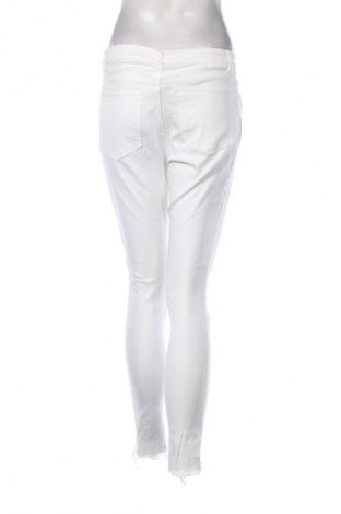 Dámske džínsy  H&M Divided, Veľkosť M, Farba Biela, Cena  14,83 €