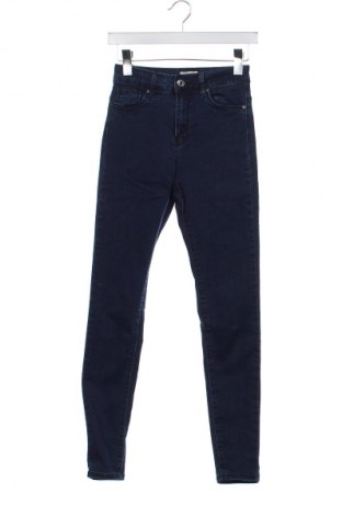 Damskie jeansy Haily`s, Rozmiar S, Kolor Niebieski, Cena 94,25 zł