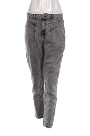 Blugi de femei LCW, Mărime M, Culoare Negru, Preț 142,50 Lei