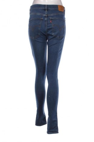 Дамски дънки Levi's, Размер M, Цвят Син, Цена 48,99 лв.