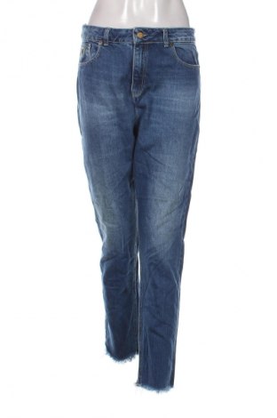Dámske džínsy  Lois, Veľkosť M, Farba Modrá, Cena  43,95 €