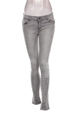 Blugi de femei Mango, Mărime M, Culoare Gri, Preț 47,99 Lei