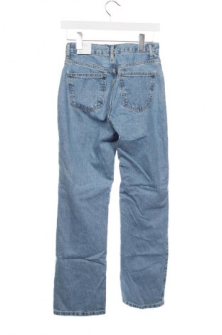 Damskie jeansy Mango, Rozmiar XS, Kolor Niebieski, Cena 175,28 zł