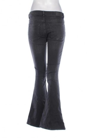 Damen Jeans Monki, Größe M, Farbe Grau, Preis 24,99 €