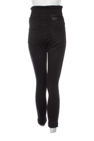 Blugi de femei Pinko, Mărime M, Culoare Negru, Preț 879,99 Lei