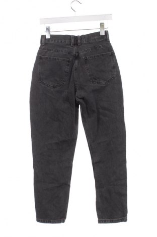 Dámské džíny  Pull&Bear, Velikost XS, Barva Šedá, Cena  469,00 Kč
