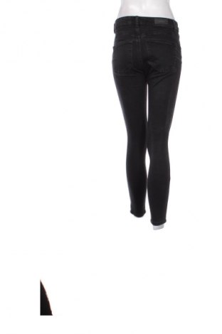 Női farmernadrág Pull&Bear, Méret M, Szín Fekete, Ár 3 929 Ft