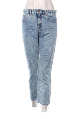 Blugi de femei Pull&Bear, Mărime M, Culoare Albastru, Preț 100,99 Lei