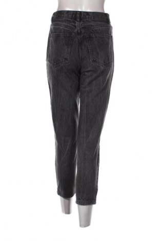 Blugi de femei Pull&Bear, Mărime S, Culoare Gri, Preț 77,17 Lei