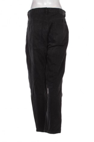 Damskie jeansy Pull&Bear, Rozmiar L, Kolor Czarny, Cena 95,99 zł