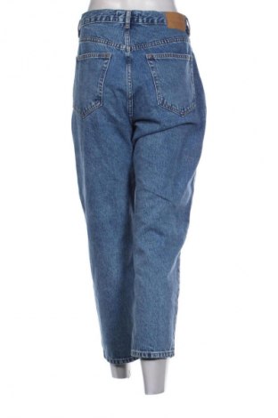 Damskie jeansy Pull&Bear, Rozmiar XL, Kolor Niebieski, Cena 66,39 zł