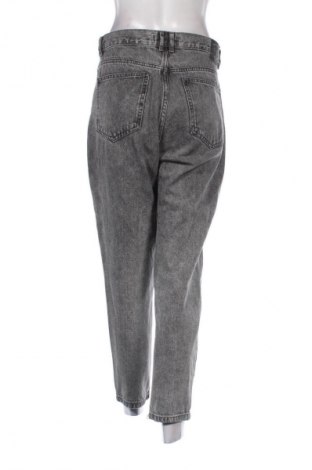 Damskie jeansy Pull&Bear, Rozmiar XL, Kolor Czarny, Cena 66,67 zł