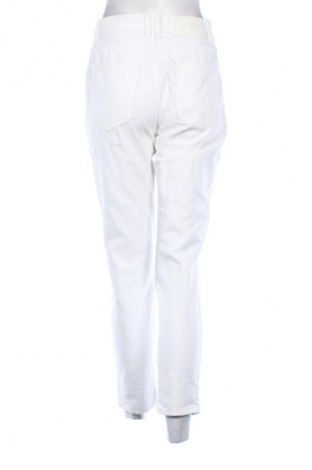 Női farmernadrág Pull&Bear, Méret S, Szín Fehér, Ár 5 865 Ft