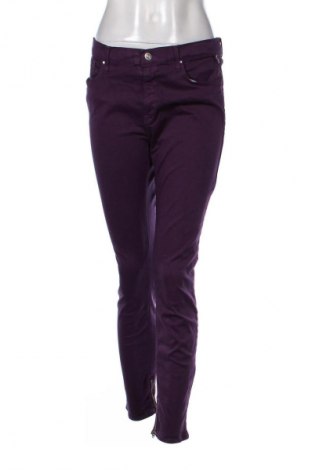 Damen Jeans Replay, Größe L, Farbe Lila, Preis € 29,99