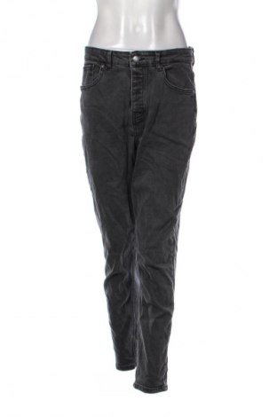 Damen Jeans Reserved, Größe M, Farbe Grau, Preis 13,99 €