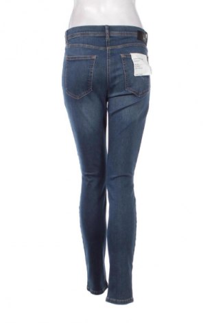 Дамски дънки Gerry Weber, Размер M, Цвят Син, Цена 174,99 лв.