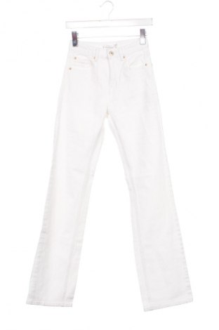 Дамски дънки Stradivarius, Размер XS, Цвят Бял, Цена 23,99 лв.
