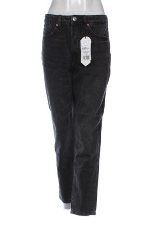 Blugi de femei Stradivarius, Mărime M, Culoare Negru, Preț 121,00 Lei