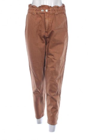 Blugi de femei Stradivarius, Mărime S, Culoare Maro, Preț 77,17 Lei