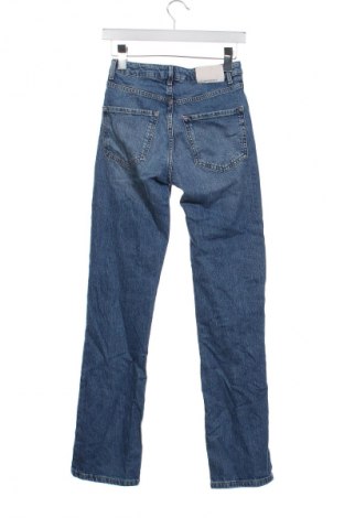 Damskie jeansy Stradivarius, Rozmiar S, Kolor Niebieski, Cena 80,99 zł