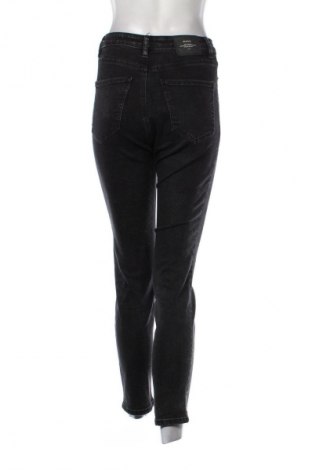Damskie jeansy Stradivarius, Rozmiar S, Kolor Czarny, Cena 38,99 zł