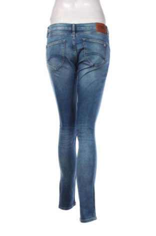 Дамски дънки Tommy Jeans, Размер M, Цвят Син, Цена 75,99 лв.