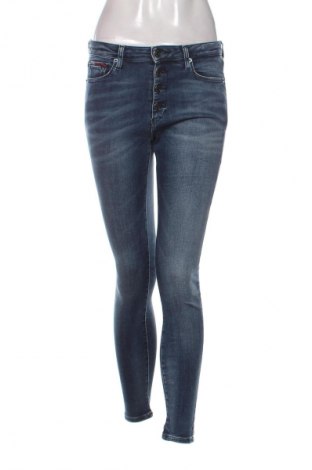 Дамски дънки Tommy Jeans, Размер S, Цвят Син, Цена 30,99 лв.