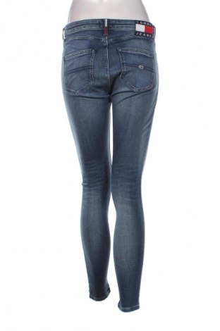 Дамски дънки Tommy Jeans, Размер S, Цвят Син, Цена 30,99 лв.