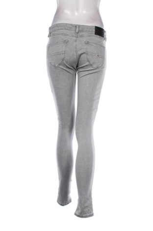 Γυναικείο Τζίν Tommy Jeans, Μέγεθος M, Χρώμα Γκρί, Τιμή 47,99 €