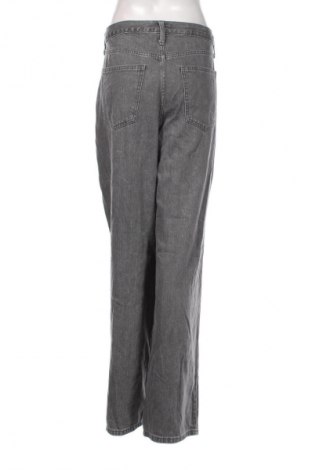 Blugi de femei Universal Thread, Mărime XL, Culoare Gri, Preț 100,99 Lei