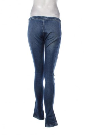 Damskie jeansy Vero Moda, Rozmiar M, Kolor Niebieski, Cena 78,16 zł