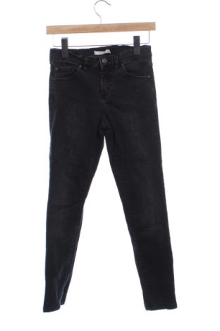 Damskie jeansy Wera Stockholm, Rozmiar XXS, Kolor Czarny, Cena 94,34 zł