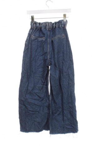 Blugi de femei Zara, Mărime XS, Culoare Albastru, Preț 93,99 Lei