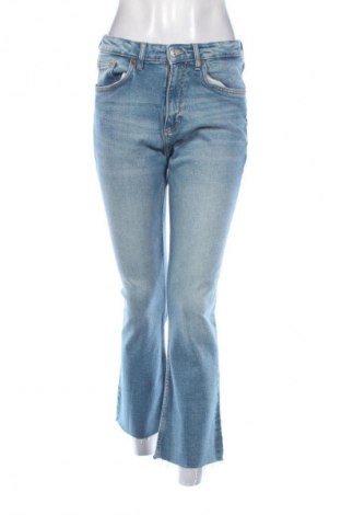 Damskie jeansy Zara, Rozmiar M, Kolor Niebieski, Cena 62,07 zł