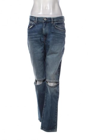 Damskie jeansy Zara, Rozmiar M, Kolor Niebieski, Cena 142,53 zł
