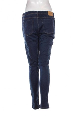 Дамски дънки Zara, Размер L, Цвят Син, Цена 27,99 лв.