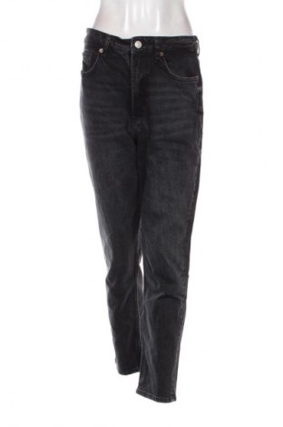 Blugi de femei Zara, Mărime M, Culoare Negru, Preț 93,99 Lei
