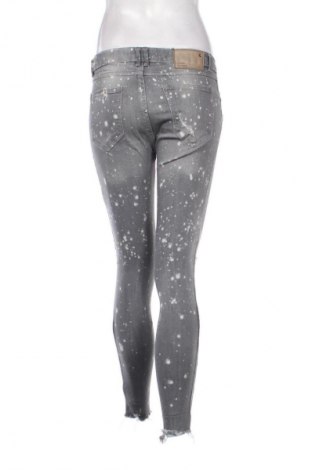 Damen Jeans Zara Trafaluc, Größe M, Farbe Grau, Preis € 13,81