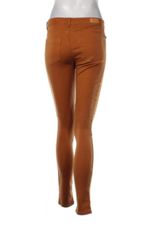 Damskie jeansy Zara Trafaluc, Rozmiar M, Kolor Brązowy, Cena 62,92 zł