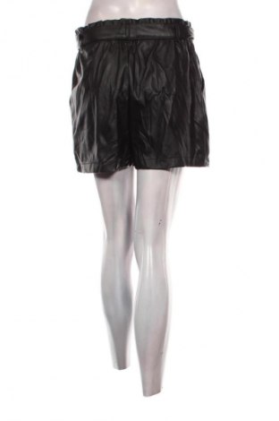 Pantaloni scurți de femei Amisu, Mărime M, Culoare Negru, Preț 65,99 Lei