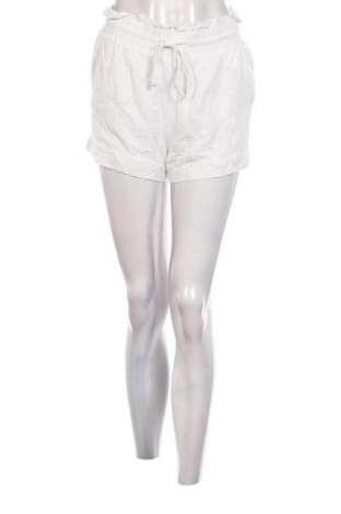 Damen Shorts Beloved, Größe M, Farbe Weiß, Preis 9,99 €