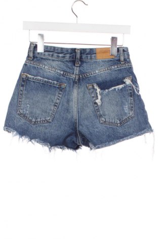 Dámské kraťasy  Bershka, Velikost XS, Barva Modrá, Cena  199,00 Kč