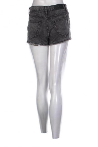 Damen Shorts Cheap Monday, Größe M, Farbe Grau, Preis € 17,39