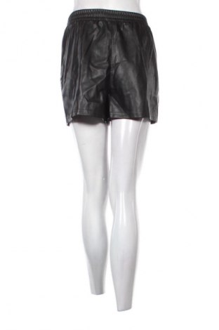 Damen Shorts Clockhouse, Größe S, Farbe Schwarz, Preis € 9,72