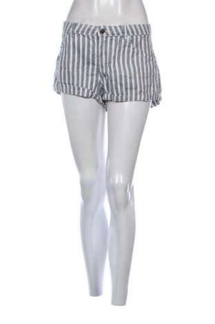 Damen Shorts H&M, Größe M, Farbe Mehrfarbig, Preis 9,99 €