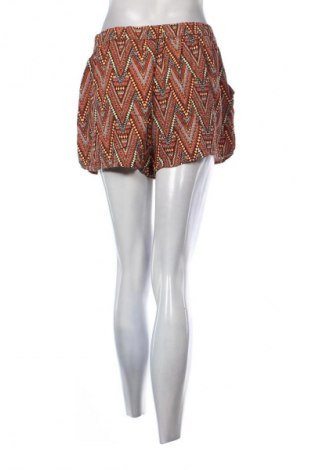 Dámské kraťasy  H&M Divided, Velikost M, Barva Vícebarevné, Cena  247,00 Kč