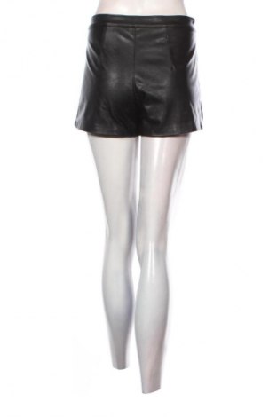 Damskie szorty H&M Divided, Rozmiar S, Kolor Czarny, Cena 44,00 zł