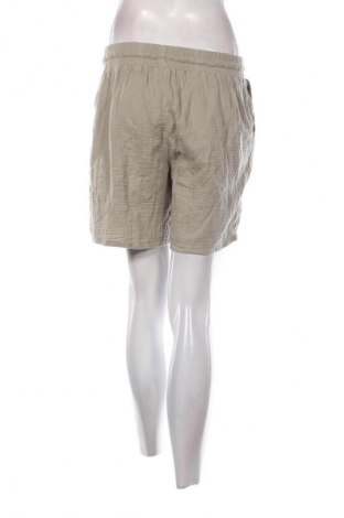 Damen Shorts Kapalua, Größe M, Farbe Grün, Preis € 10,00